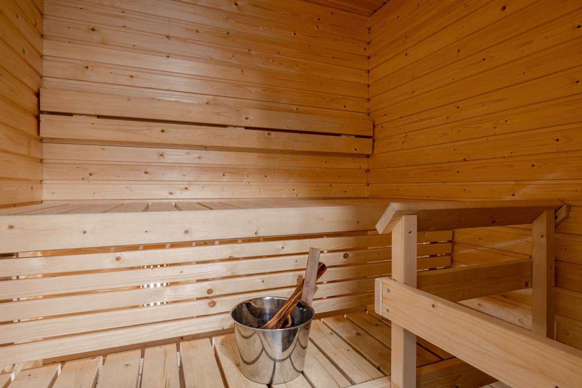 "Pyynikinkulma" - 1Br Apt With Stunning Views, Sauna & Balcony - Hosted By 2Ndhomes タンペレ エクステリア 写真